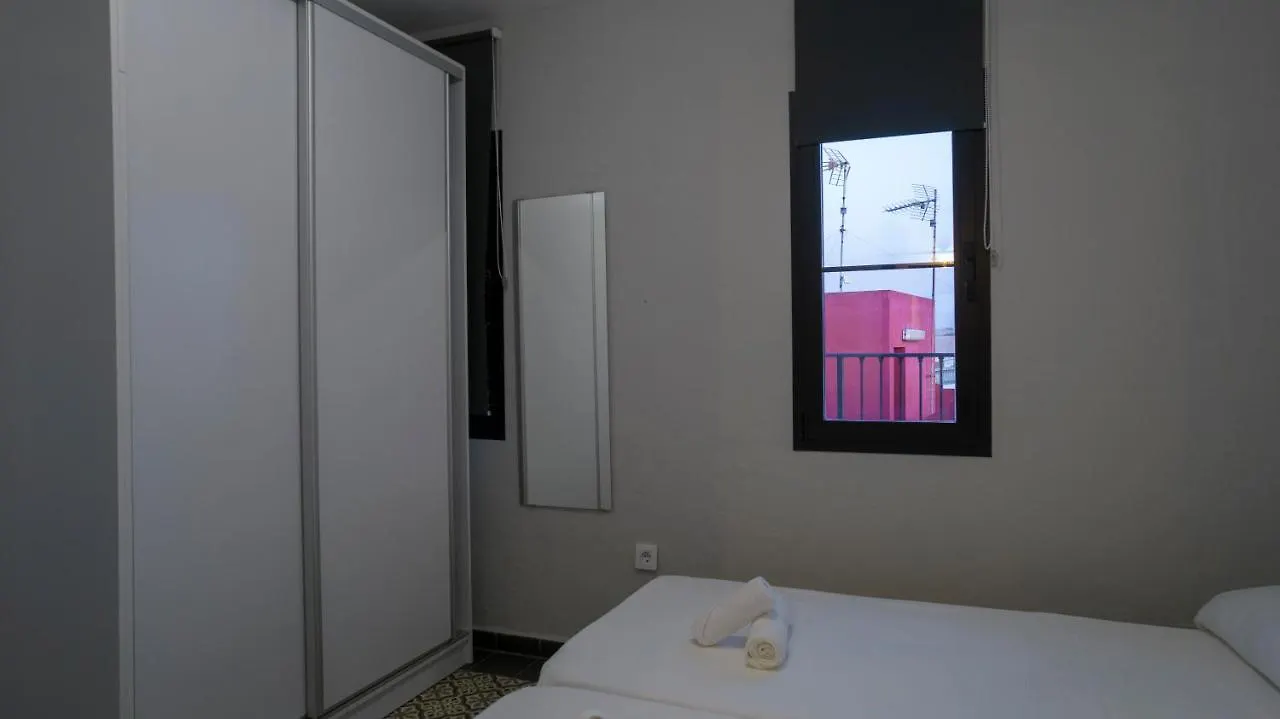 Factory Rooms Barbate Apartman