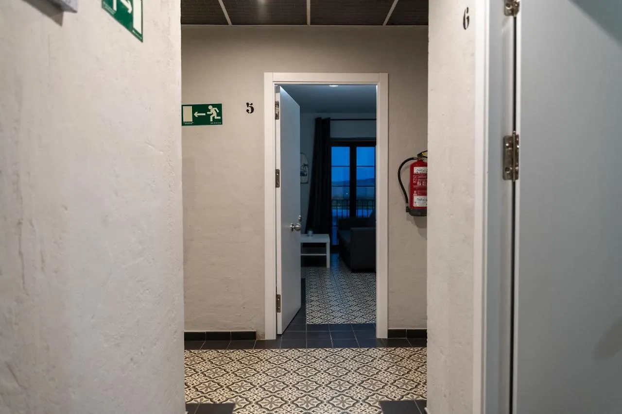 Factory Rooms Barbate Apartamento