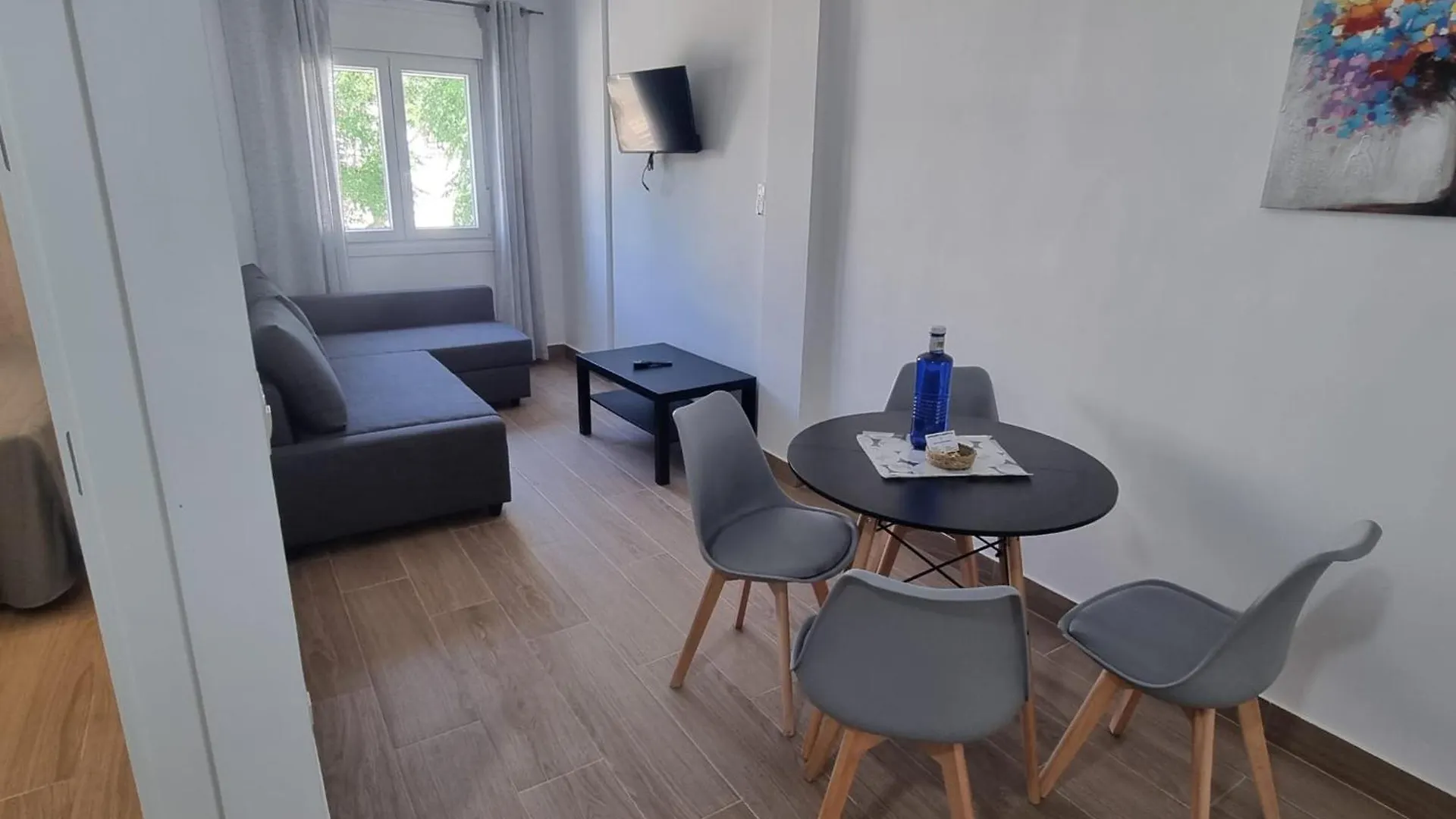Factory Rooms Barbate Apartman